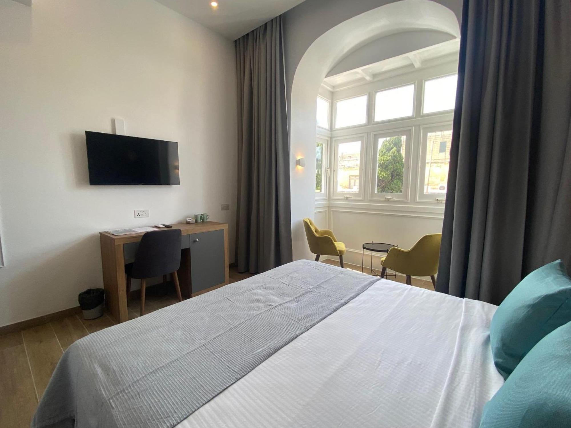 Tritoni Valletta Boutique Hotel Флориана Экстерьер фото